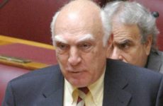 Πέθανε ο πρώην υπουργός του ΠΑΣΟΚ Λάμπρος Παπαδήμας