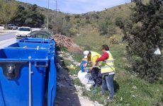 Συνεχίστηκε ο καθαρισμός των ακτών στον Αγ.Στέφανο