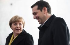 Μέρκελ: «Nα μην ξεμείνει η Ελλάδα από μετρητά»