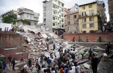Ξεπερνούν τους 1.000 οι νεκροί από τον ισχυρό σεισμό  στο Νεπάλ