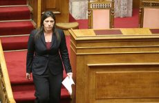 Αναστολή πληρωμής χρέους ζητά η Ζωή Κωνσταντοπούλου