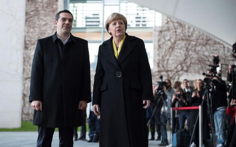 Bloomberg: Διάγγελμα για την Ελλάδα ετοιμάζει η Μέρκελ