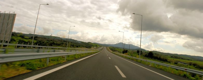 Βελτιώνεται η οδική ασφάλεια από Νεράιδα Πολυδάμαντα έως ε.ο. Φάρσαλα -Βόλος 