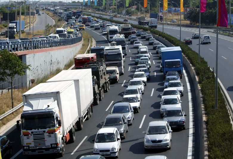 Σε ισχύ το σύστημα πληρωμής των τελών κυκλοφορίας με τον μήνα