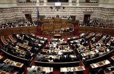 Η χώρα σε αχαρτογράφητα νερά…