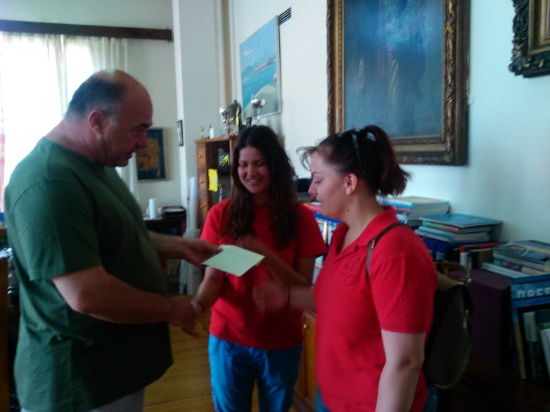 Ποσό 1.000 ευρώ έδωσε ο δήμαρχος Βόλου  στη  φοιτητική ομάδα του Π.Θ. «Κένταυρος»