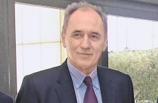 Γ. Σταθάκης: «Οποιος βουλευτής του ΣΥΡΙΖΑ διαφωνεί να παραιτηθεί»