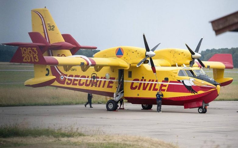 Πυροσβεστικά αεροσκάφη στην Ελλάδα αποστέλλει η Ε.Ε.