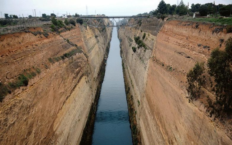 Νεκρός άνδρας στη διώρυγα της Κορίνθου