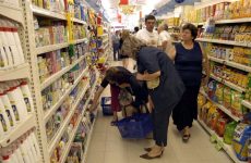 Η Ελλάδα έγινε «Δανία του Νότου» αλλά μόνο στον ΦΠΑ στα τρόφιμα