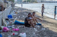 Αυξάνονται οι ροές των μεταναστών – Επεισόδια στη Μυτιλήνη