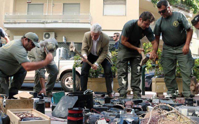 Συμβολική κίνηση από Γ. Τσιρώνη ενόψει νέας ρυθμιστικής για το κυνήγι