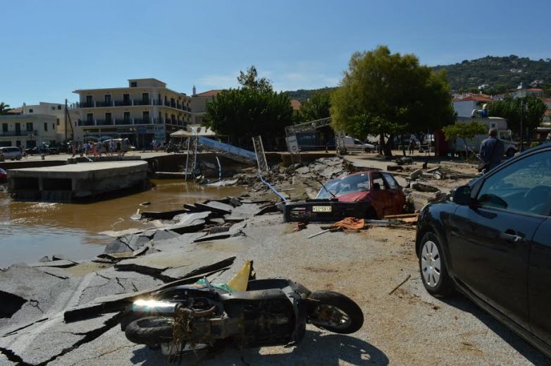 Σε πλήρη εγρήγορση οι υπηρεσίες της Περιφέρειας Θεσσαλίας για την αντιμετώπιση των ζημιώνστη Σκόπελο