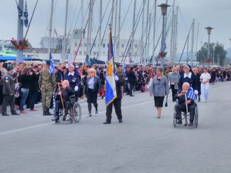 Απούσα η κυβέρνηση από την παρέλαση στο Βόλο