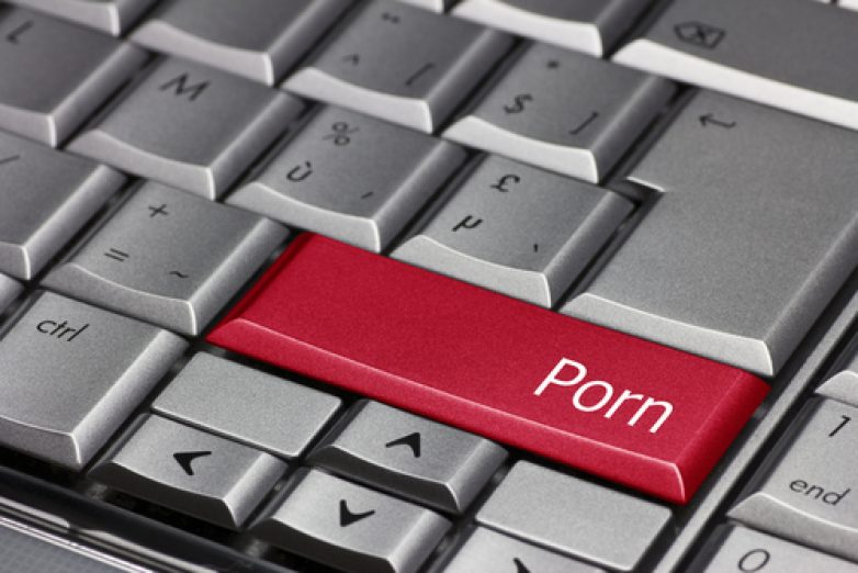 Δικογραφία σε βάρος 40χρονου για πορνογραφία ανηλίκων μέσω διαδικτύου