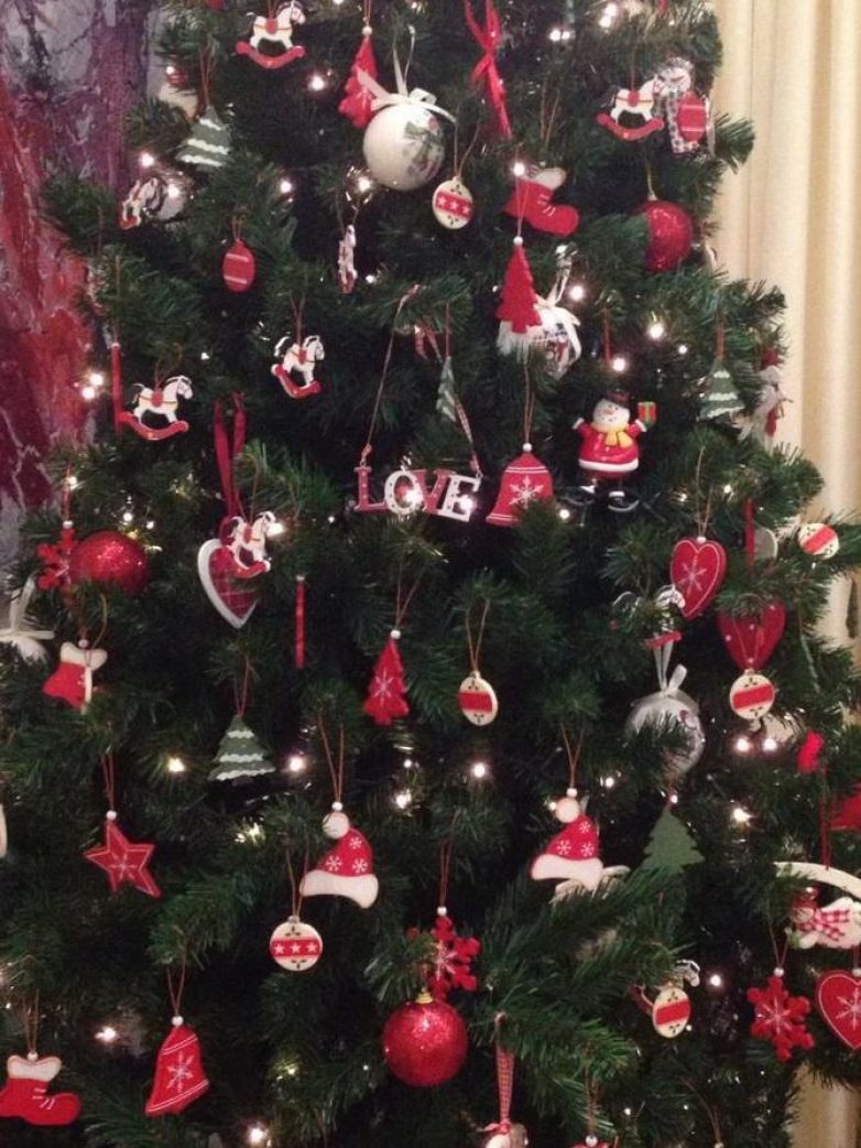«Xριστουγεννιάτικο δένδρο» θα στολίσει η Ένωση Γυναικών Εμφιαλωμένων Ποτών Μακεδονίας-Θράκης