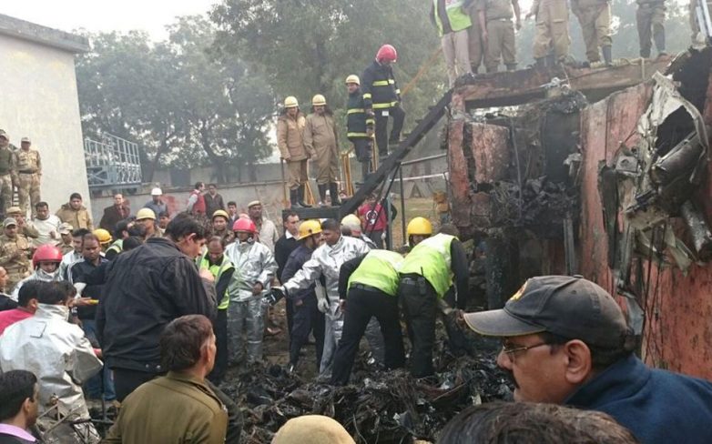 Ινδία: Δέκα νεκροί από πρόσκρουση αεροσκάφους σε τοίχο