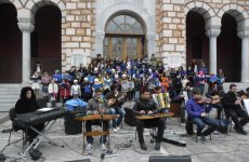 Εορταστικό μουσικό πρόγραμμα στη Μακρινίτσα