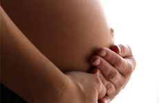 Η χρήση κινητού από εγκύους δεν θέτει σε κίνδυνο την ανάπτυξη του μωρού