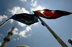 Τσαβούσογλου: «Η Τουρκία δεν υπήρξε ποτέ βάρος για την Ε.Ε.»