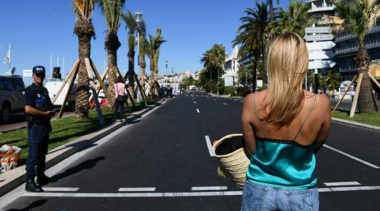 Απαγόρευση τσαντών μεγάλης χωρητικότητας στις παραλίες της Γαλλίας
