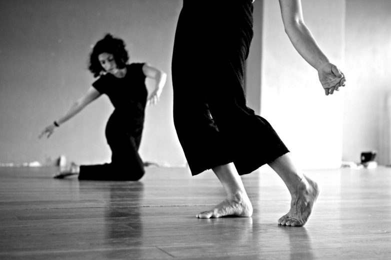 Παράσταση χορού  « Απόγειος » στο Θέατρο Παλαιάς Ηλεκτρικής