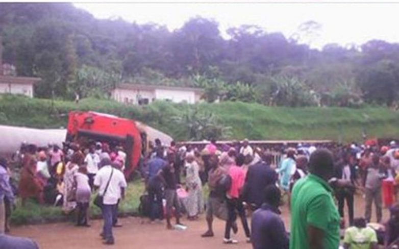 Τουλάχιστον 53 νεκροί από εκτροχιασμό τρένου στο Καμερούν