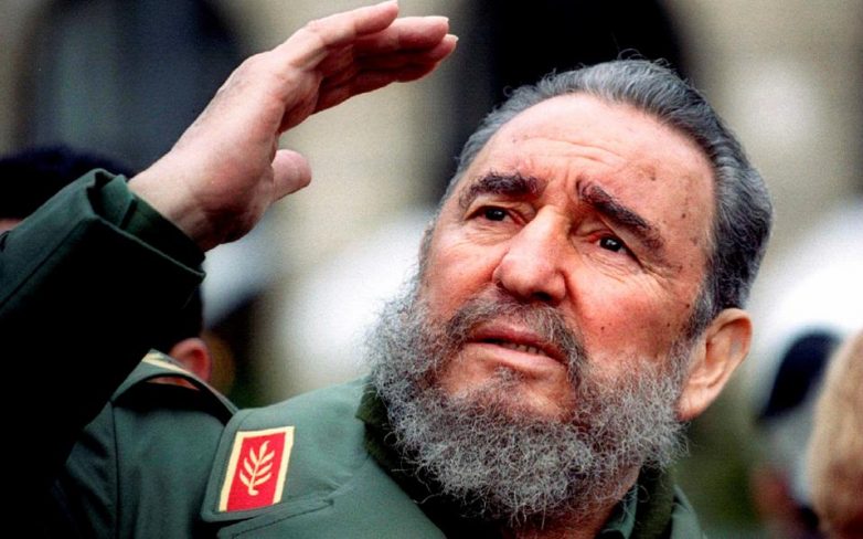 Πέθανε ο Φιντέλ Κάστρο σε ηλικία 90 ετών