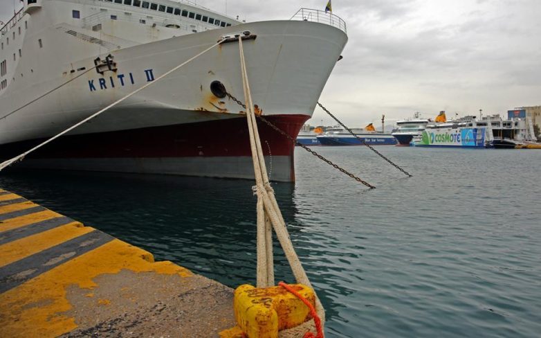 Αναστέλλεται η απεργία της ΠΝΟ – κανονικά τα δρομολόγια των πλοίων