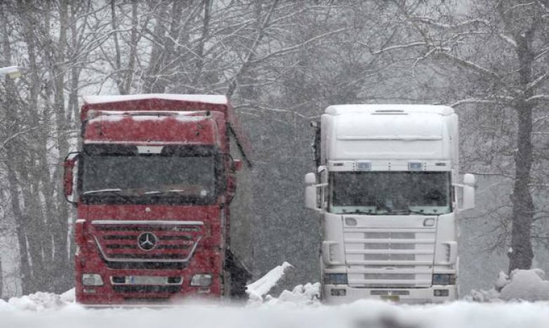 Απαγόρευση κυκλοφορίας οχημάτων άνω των 3,5 τόνων σε οδικά τμήματα των Τρικάλων