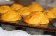 Muffins με κολοκύθα και cottage cheese