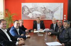 Συνάντηση περιφερειάρχη Θεσσαλίας με δήμαρχο Νοτίου Πηλίου για έργα και ζητήματα του Δήμου