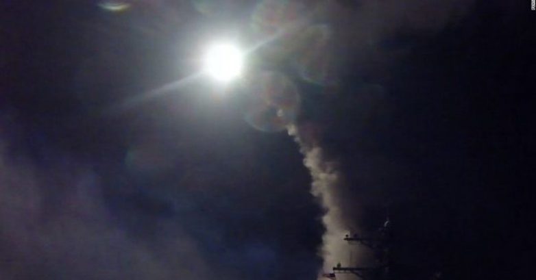 Ισραηλινά αεροσκάφη έπληξαν με πυραύλους συριακές δυνάμεις νότια της Δαμασκού