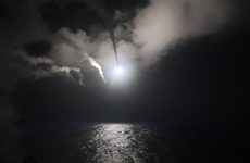Επίθεση των ΗΠΑ με 59 πυραύλους «Τόμαχοκ» εναντίον αεροπορικής βάσης στη Συρία- Το παρασκήνιο της απόφασης Τραμπ