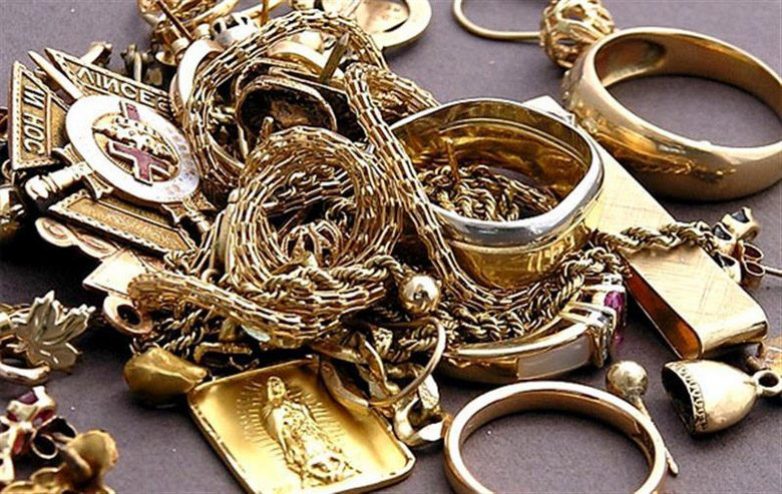 Βρέθηκαν πάνω από 700 κιλά κοσμήματα σε διαμερίσματα στο Χαλάνδρι