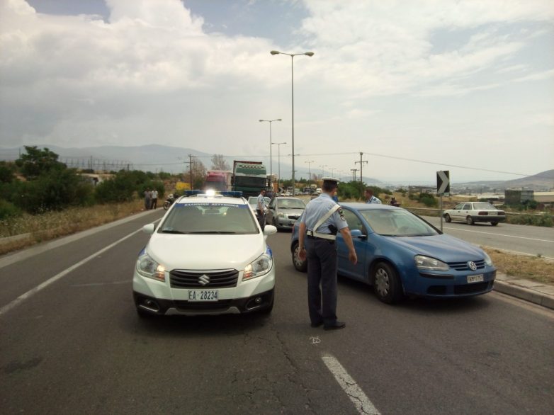 Συνελήφθη χωρίς δίπλωμα στον κόμβο Μικροθηβών