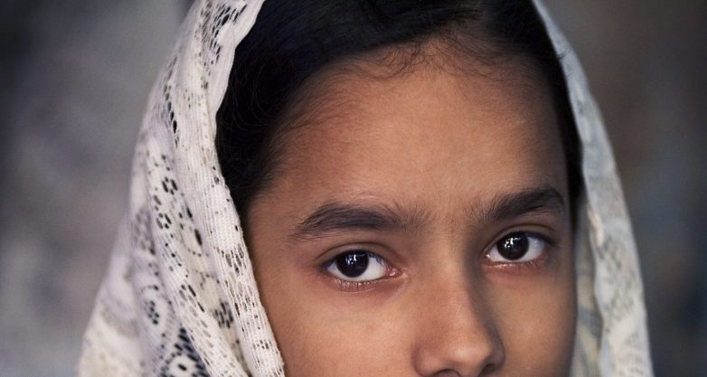 10χρονη που βιάστηκε από τον θείο της ζητά να κάνει άμβλωση