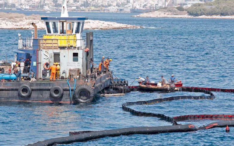 Το ναυάγιο φέρνει στο φως λαθραία διακίνηση καυσίμων