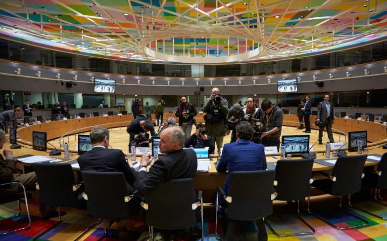 Τρίτη αξιολόγηση και διεύρυνση Ευρωζώνης στο επίκεντρο του Eurogroup