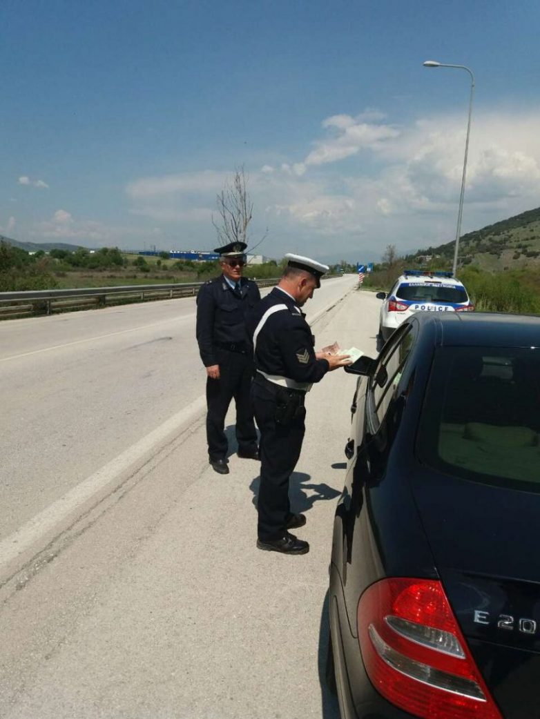 Διπλασιάζεται στα 300 ευρώ το πρόστιμο για άσκοπες μετακινήσεις το Πάσχα