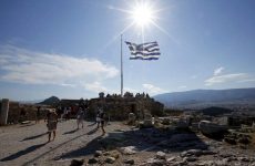 Handelsblatt: Η δύσκολη επιστροφή της Ελλάδας στις χρηματαγορές