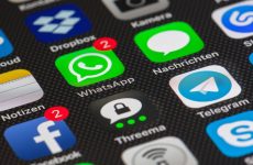 Το Whatsapp αλλάζει τα όρια ηλικίας
