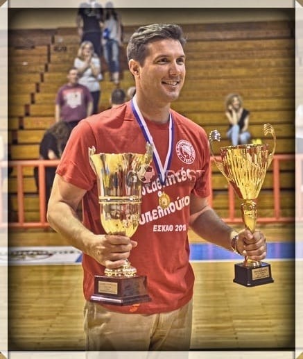 Προπονητής της ανδρικής ομάδας καλαθοσφαίρισης του Ολυμπιακού Βόλου ο Παν. Γκουγκουτούδης