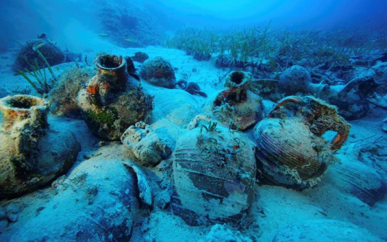 58 αρχαία ναυάγια βρέθηκαν στον βυθό των Φούρνων