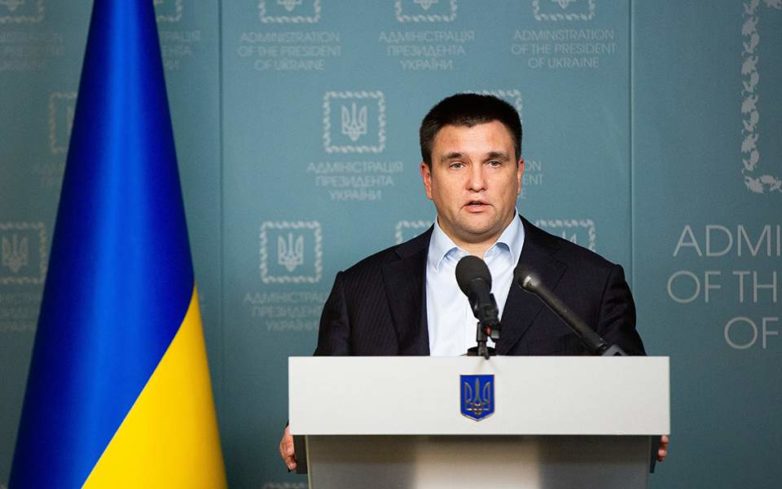 Ουκρανός ΥΠΕΞ κατά Κρεμλίνου: Ένοπλη επίθεση κατά της Ουκρανίας