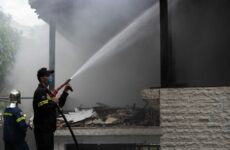 Φωτιά σε διαμέρισμα πολυκατοικίας στο Βόλο