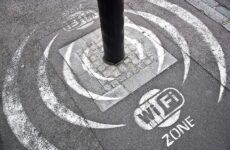Ευρωπαϊκή χρηματοδότηση σε 70 δήμους της Ελλάδας για δωρεάν WiFi σε δημόσιους χώρους