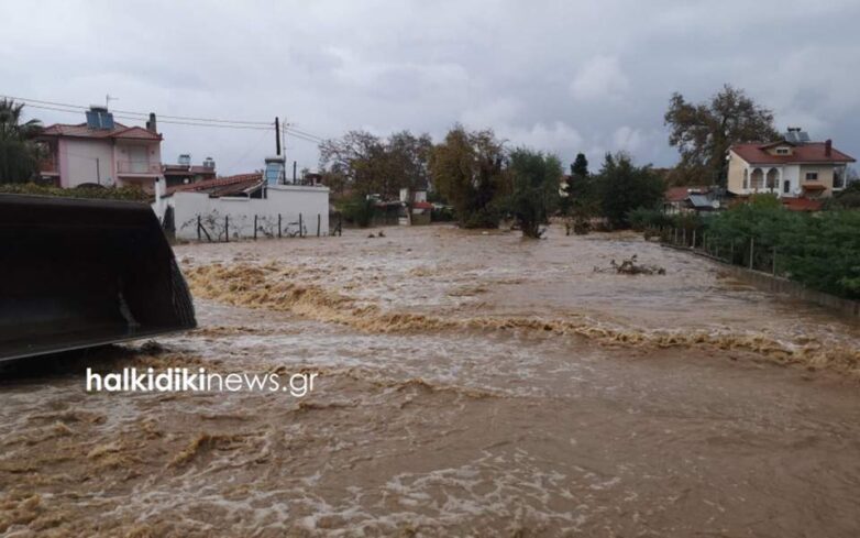 Κυβερνητικό κλιμάκιο σε Θάσο και Χαλκιδική για τις καταστροφές από την κακοκαιρία