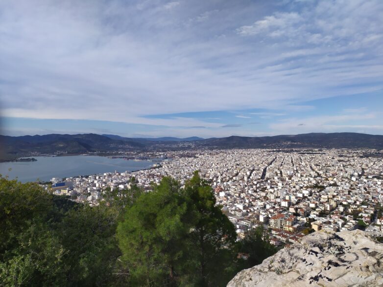 Χωρίς επιβάρυνση η ατμόσφαιρα στον Βόλο