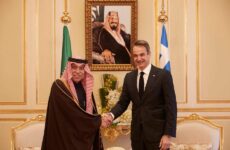 Συνάντηση Κυρ. Μητσοτάκη με τον Σαουδάραβα υπουργό Εμπορίου και Επενδύσεων
